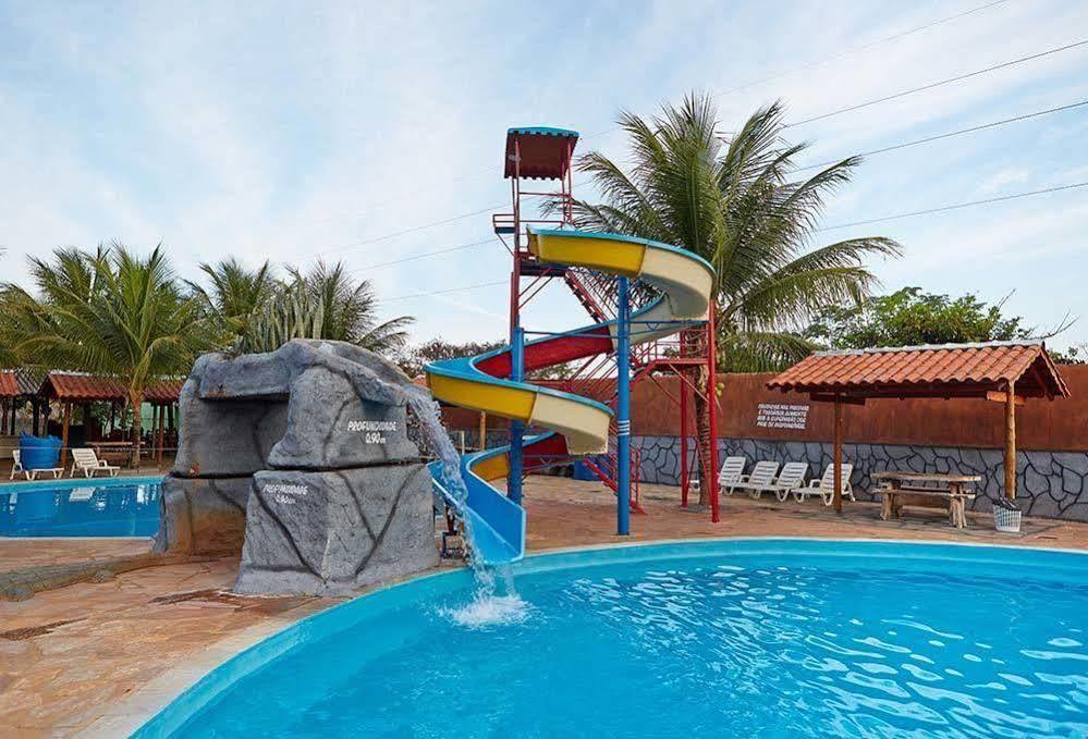 Camping Clube E Pousada Novilha De Ouro Caldas Novas Ngoại thất bức ảnh